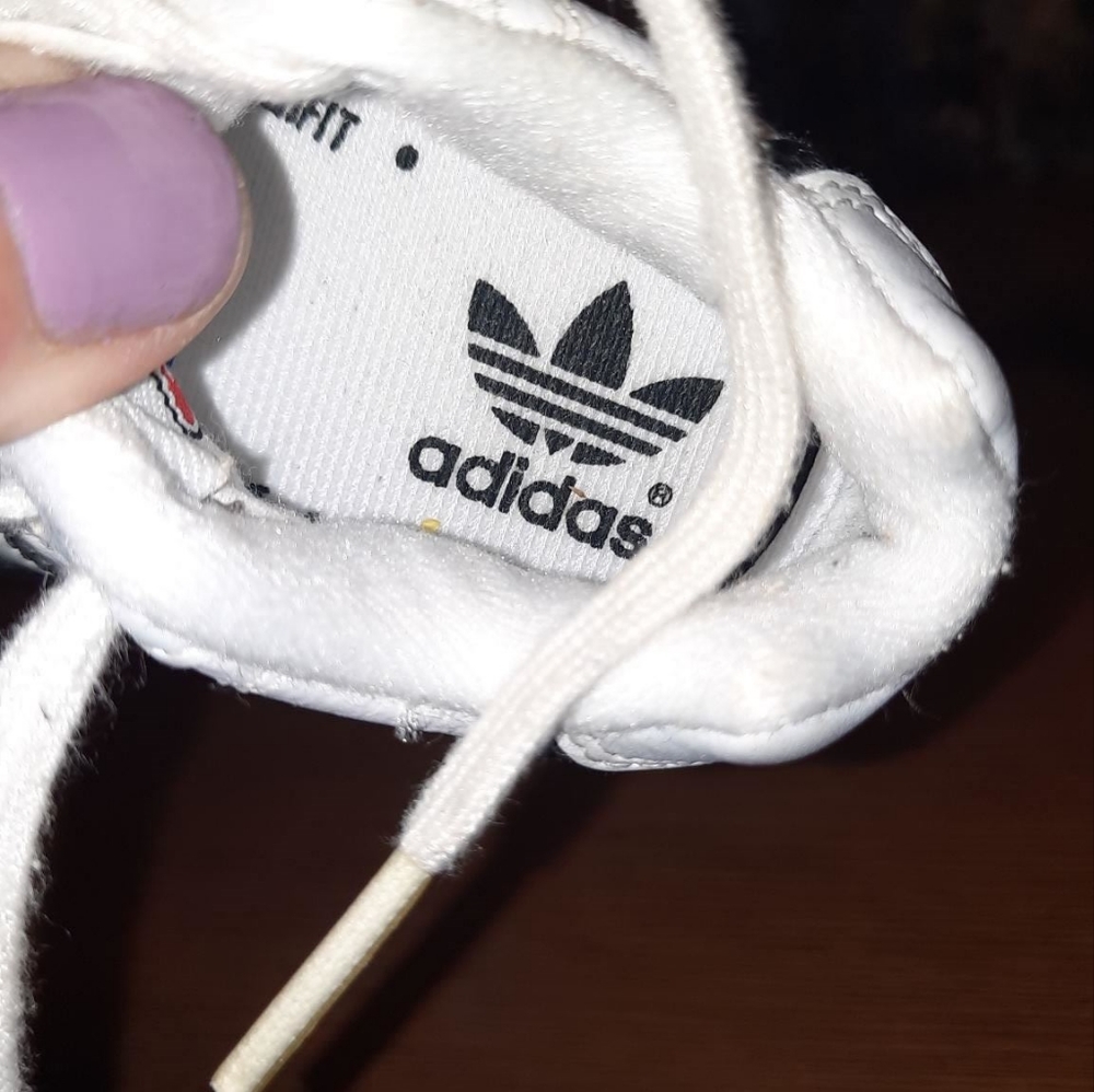 ADIDAS - Picture 4 of 8